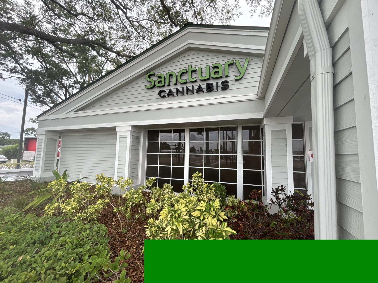 Commercial exterior painting project in the Tampa Bay area